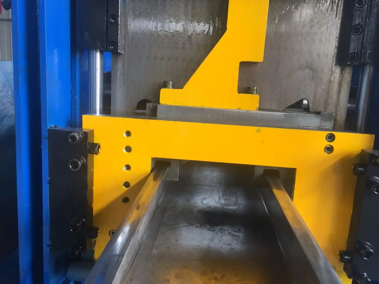 purlin roll forming machine purlin roll forming machine